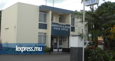 Le collégien a rapporté son agression au poste de police de Montagne-Blanche, jeudi 21 mai.  