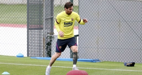 Lionel Messi (32 ans) est revenu s'entraîner avec le groupe catalan ce lundi après avoir manqué les séances collectives de la semaine dernière en raison d'une contracture au quadriceps droit.