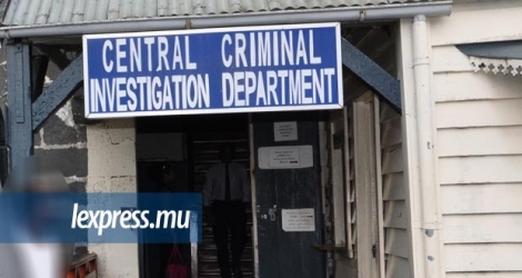La Cybercrime Unit du Central Criminal Invstigation Department est chargée de l’enquête.
