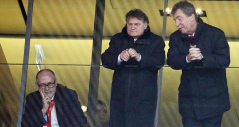Ancillo Canepa, au milieu, est le président du FC Zurich. (A. Meier/Presse Sports)