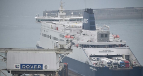 Un ferry dans le port de Douvres en provenance de Dunkerque, le 14 août 2020 Photo Ben STANSALL. AFP
