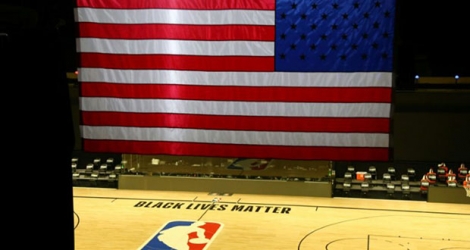 La NBA et le syndicat des joueurs (NBPA) ont annoncé que les matches des play-offs reprendraient samedi.