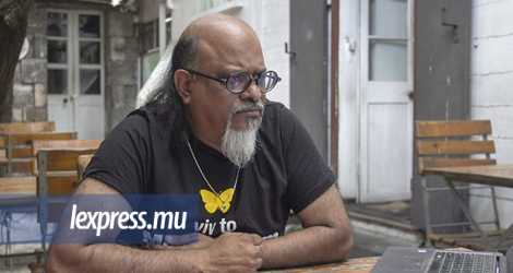 Ashok Subron, animateur de Rezistans ek Alternativ et coorganisateur des manifestations du 29 août et du 12 septembre.