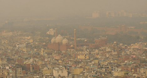 Des scientifiques mettent en garde contre les risques particuliers de la pollution cette année, avec la pandémie, pour les 20 millions d'habitants de New Delhi.