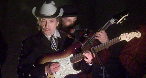 Bob Dylan, né Robert Zimmerman, qui a débuté à Greenwich Village à New York au début des années 60.