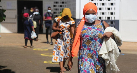 Le gouvernement a décrété un nouveau confinement d'au moins trois semaines à Mayotte. 
