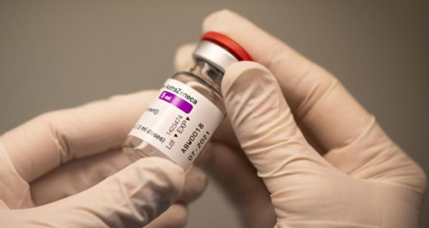 Le vaccin AstraZeneca a fait l'objet de restrictions dans certains pays.