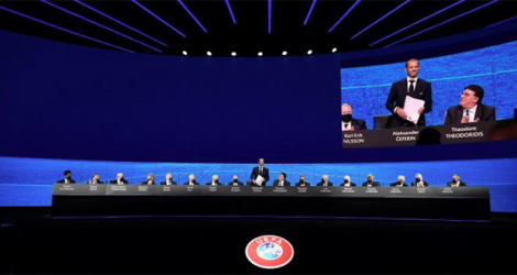Le président de l'UEFA, Aleksander Ceferin, s'adresse au congrès du comité exécutif de l'UEFA, à Montreux, le 20 avril 2021. afp.com - Richard Juilliart
