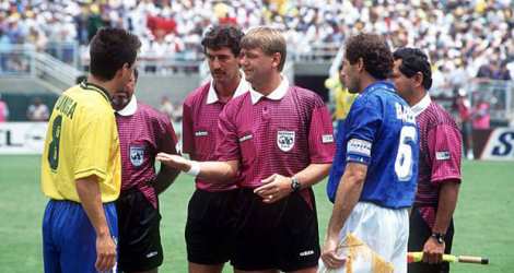 Sandor Puhl, qui a arbitré la finale de la Coupe du monde 1994 remportée par le Brésil contre l'Italie aux tirs au but.