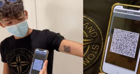 L’Italien de 22 ans s’est fait tatouer son QR code. © Crédit photo : capture écran TikTok