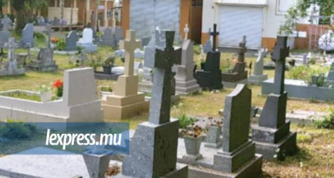 Plusieurs personnes mortes du Covid-19 ont été inhumées au cimetière Bigara à Curepipe