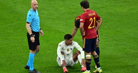 Raphaël Varane, blessé lors de la finale de la Ligue des nations contre l'Espagne.