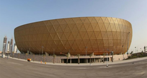 Vue du Stade de Lusail, doté de 80.000 places, prise le 2 mars 2022 à Doha, et qui accueillera 10 rencontres de la Coupe du monde sur les 64 prévues, dont la finale du 18 décembre 2022.