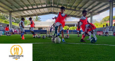 L’académie de foot regroupe des jeunes âgés entre 3 et 17 ans.