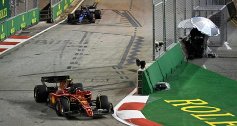 Le pilote Ferrari Carlos Sainz Jr lors des essais du GP de Singapour sur le circuit de Marina Bay, le 30 septembre 2022.