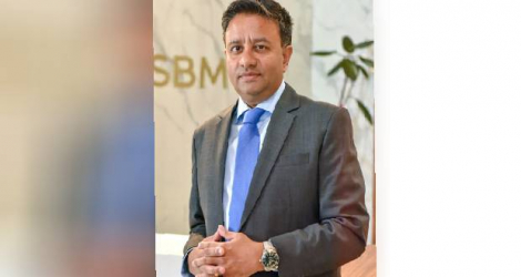 Nuvin Balloo, économiste en chef de SBM (Bank) Holdings Ltd.