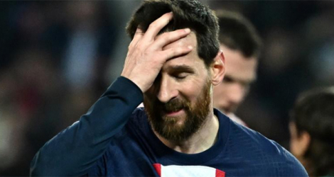 La déception de Lionel Messi après la défaite du PSG face au Bayern Munich en 8ᵉ de finale aller de la Ligue des champions, le 14 février 2023 au Parc des Princes.