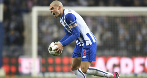 Pepe, le défenseur international portugais du FC Porto, pendant le match de championnat portugais contre Gil Vicente, à Porto, le 26 février 2023.