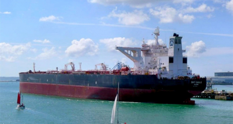 Le navire a quitté les eaux mauriciennes après l’intervention de l’hélicoptère de la NCG.