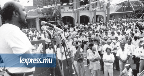 Rassemblement de la Fédération des syndicats du service civil, à Beau-Bassin, le 1ᵉʳ mai 1986.