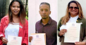 (De g. à dr.) Corinne Godon, Jean Darren Gregory Charles et Madisson Grey Curoopen, montrant fièrement leur certificat de citoyenneté britannique.