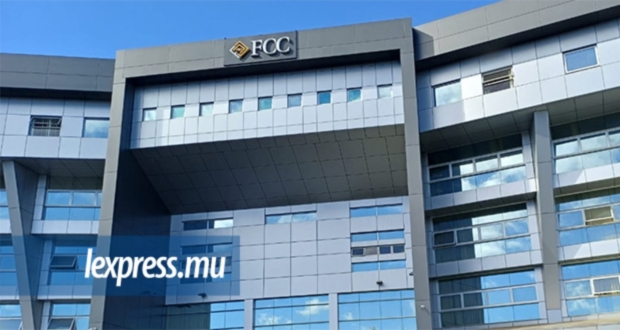La FCC impose de nouveaux mécanismes de contrôle pour le secteur public
