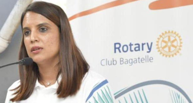 Le Rotary Club de Bagatelle et Slam.mu s’unissent pour l’environnement