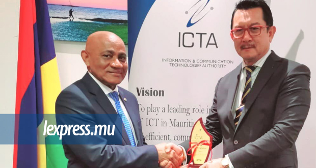 Coopération renforcée entre Maurice et les Comores dans le domaine des TIC