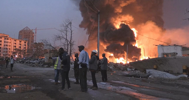 Au moins 14 morts et 190 blessés après l'incendie d'un dépôt d'hydrocarbures à Conakry