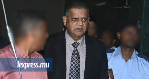Anil Kumar Dip conteste la riposte du DPP en Cour suprême