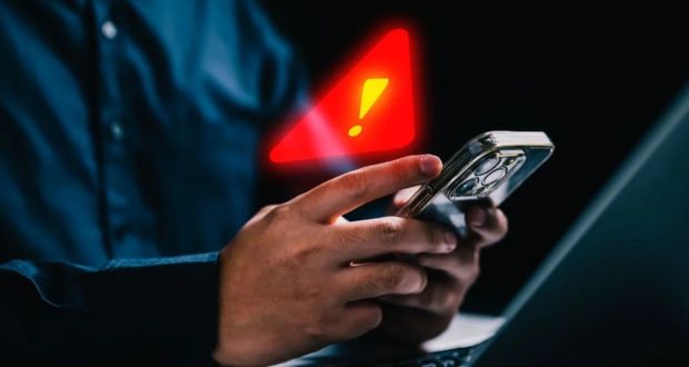 Un retraité escroqué de près de Rs 2,4 millions par un vrai faux banquier