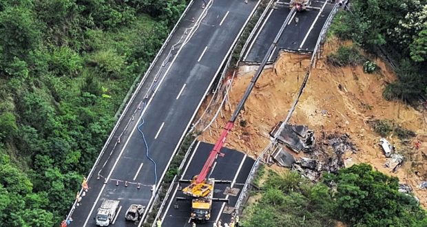 Effondrement d'une autoroute en Chine: nouveau bilan de 36 morts