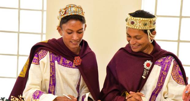 In Birmingham, United Kingdom: LGBT+ Rights: Pliny and Jayraj, Two Mauritians, Get Married