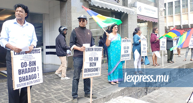 Manif de Linion Moris: «Gobin go to the bin...»