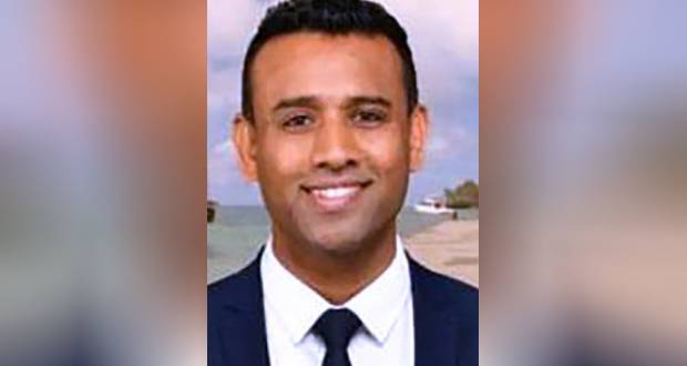 Vikesh Sohodeb : de la chirurgie dentaire à l’engagement politique pour la jeunesse