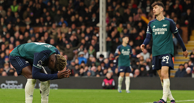 Angleterre: Arsenal trébuche encore, surclassé par son voisin Fulham (2-1)