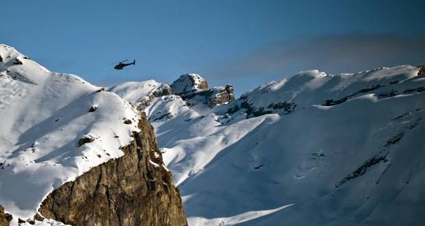Un alpiniste tué et quatre blessés par une chute de sérac dans le massif du Mont-Blanc