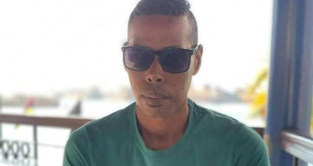 Les proches de Stephano Mustapha disent avoir «eux-mêmes fait les recherches»