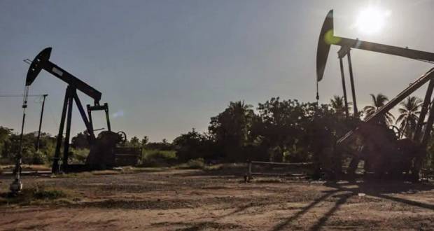 Le pétrole se contracte après l’ingérence US au Venezuela
