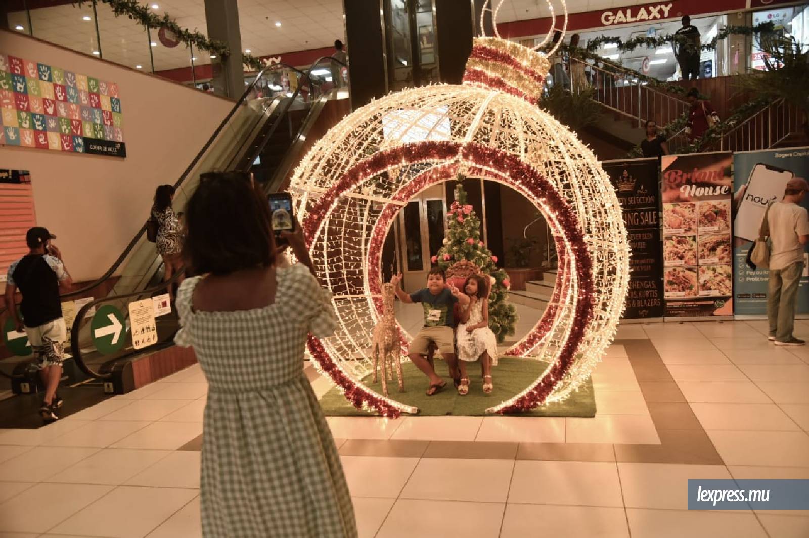 Féerie de Noël pour petits et grands dans les galeries du centre commercial Cœur de Ville, à Flacq.