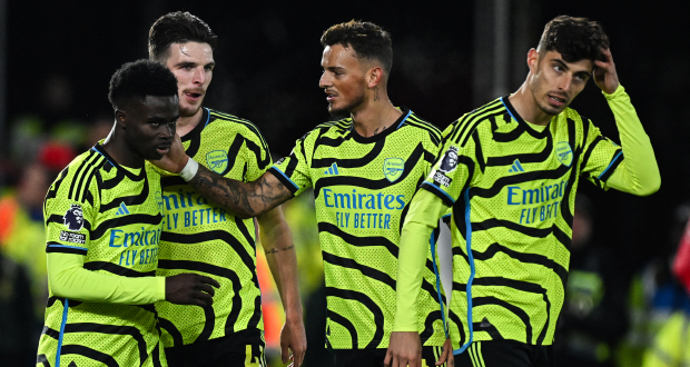 Angleterre: Arsenal distance Aston Villa, Luton puissance 4