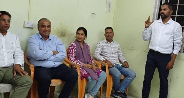 La candidature de Munsoo Kurrimbaccus en suspens