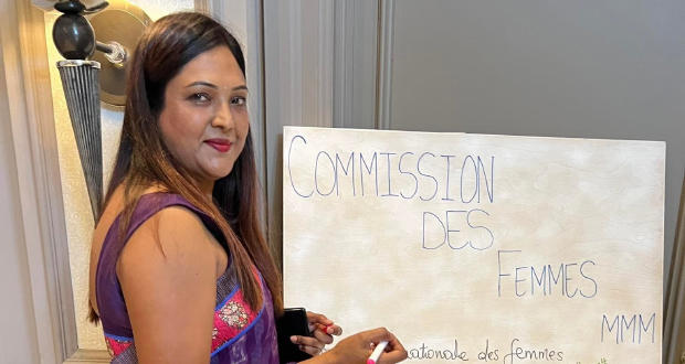 Rouma Bahadoor claque la porte