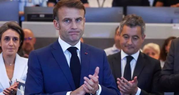 L'impasse politique perdure à mi-trêve, Macron prépare l'après-JO