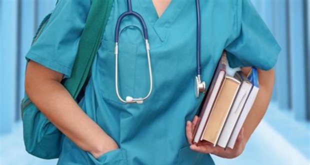 La colère monte chez les «ward assistants» : «Nous travaillons 7j/7»