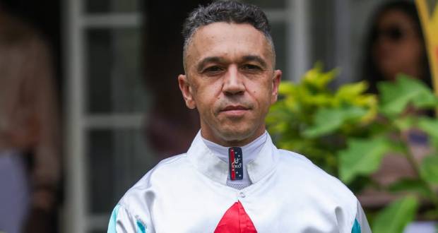 Santana débarque aujourd’hui