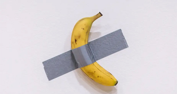Une banane proclamée œuvre d’art vendue 6,2 millions de dollars