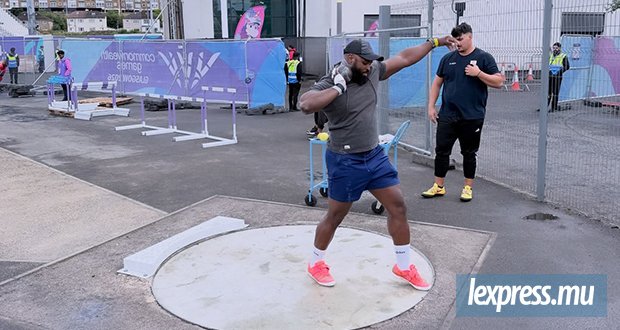 Athlétisme - Jour 3 : Bernard Baptiste qualifié pour la finale du lancer du poids