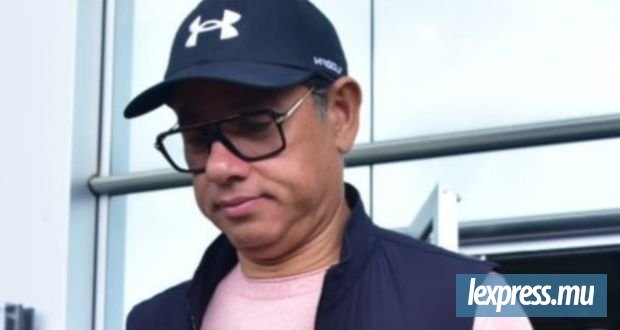 Sous serment, l’homme d’affaires se réserve le droit d’engager des actions légales contre l’État