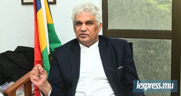 Mᵉ Rama Valayden : «L’amendement de la“Public Gatherings Act” serait un recul démocratique clair et net»